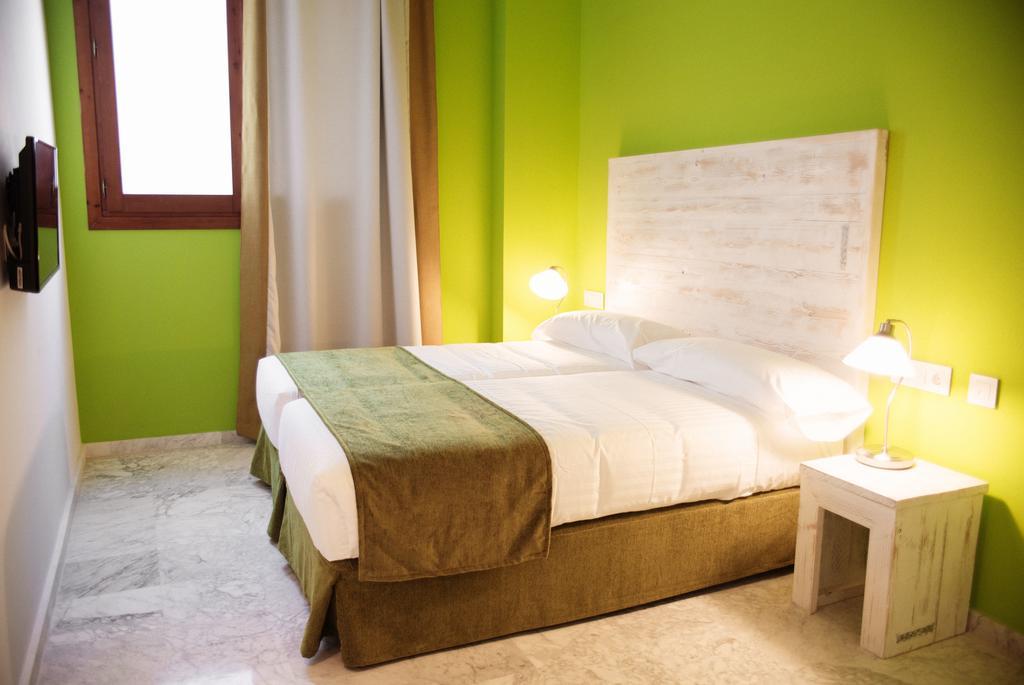 Ad Hoc Carmen Hotel Valencia Luaran gambar