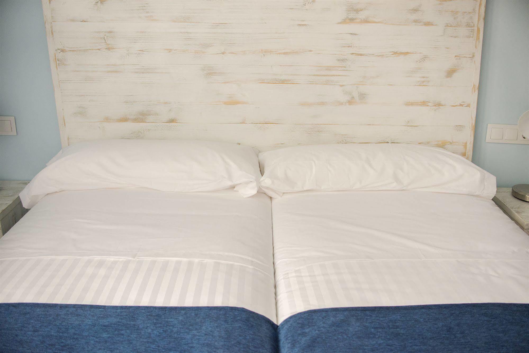 Ad Hoc Carmen Hotel Valencia Luaran gambar